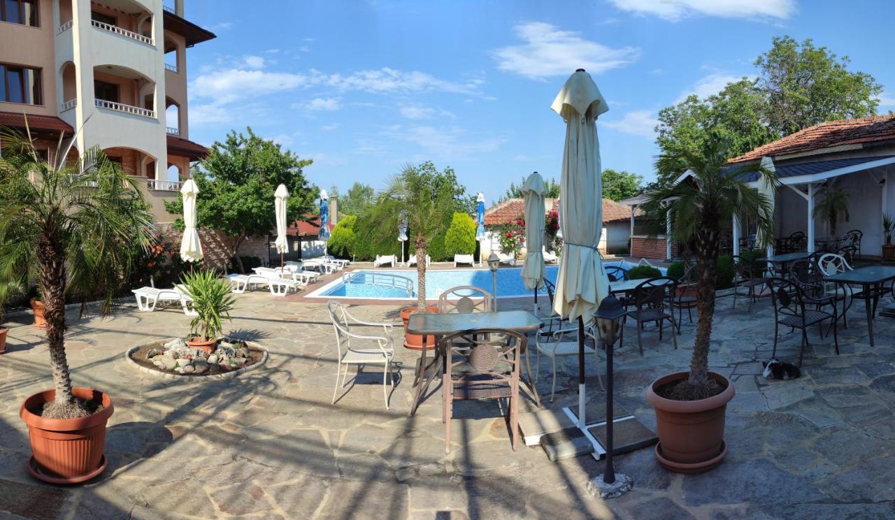 Guest House Palazzo Бяла Экстерьер фото